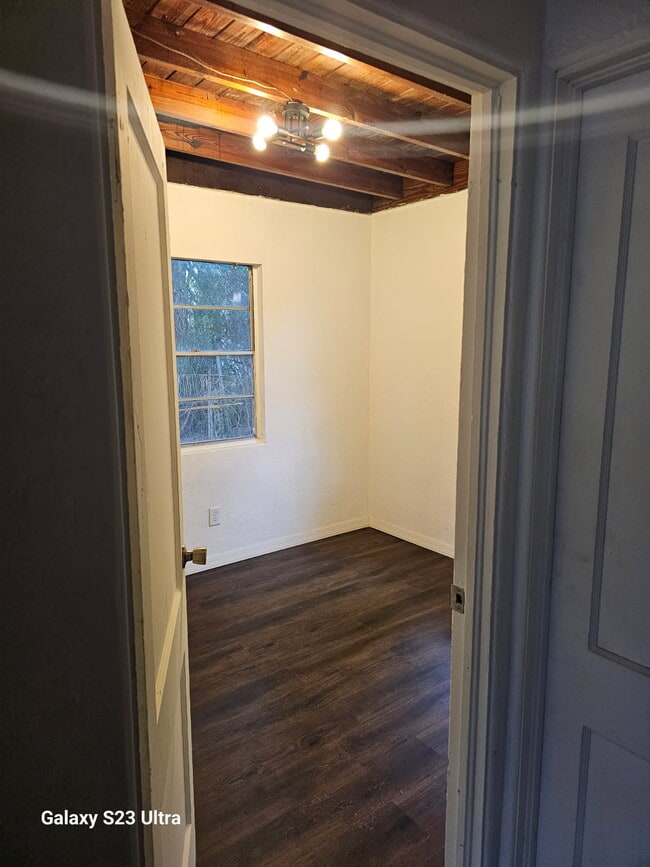 Photo - 501 Avenue L NE Unit #501A