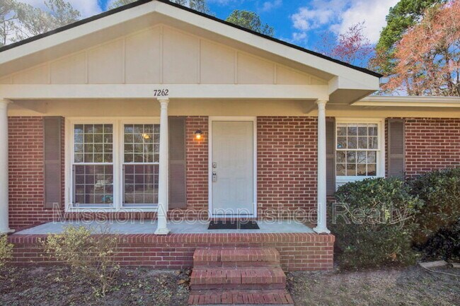 Photo - 7262 Ryan St