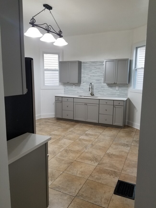 Photo - 115 N 1st St Unidad 1