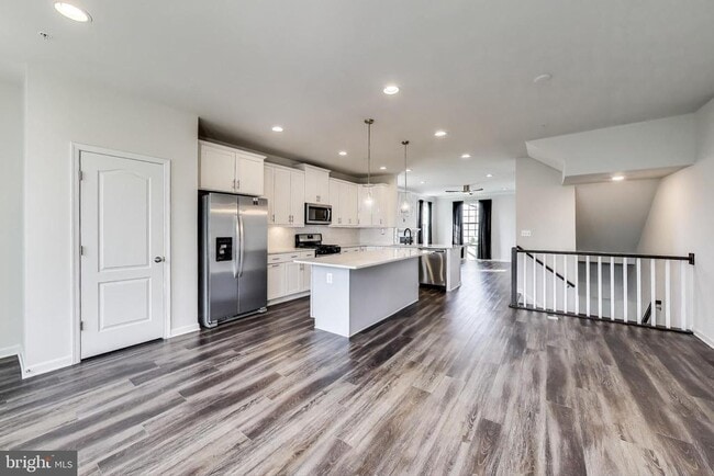 Building Photo - 2530 Lanham Hill Cir Rental