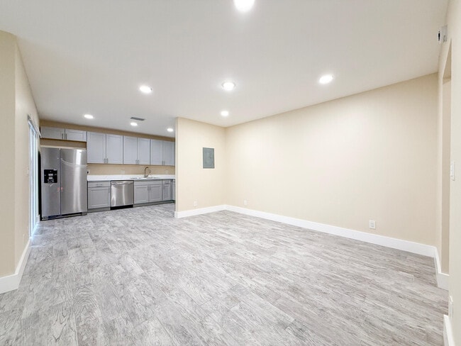 Photo - 1759 N Congress Ave