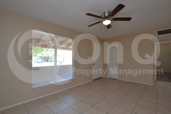 Photo - 8118 N 29th Ave