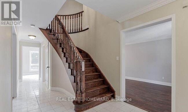 Photo - 822 Firth Ct