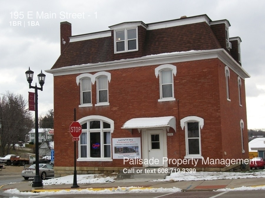 Photo - 195 E Main St Apartment Unit 1