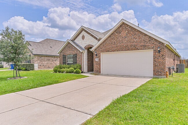 Photo - 7019 Terra Dr