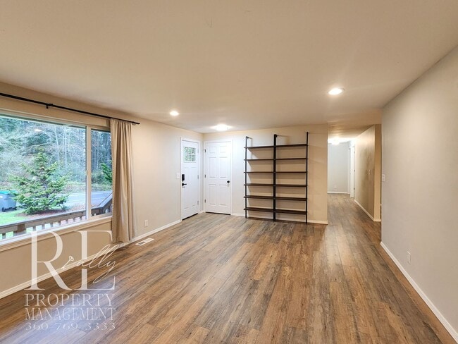 Photo - Private Half-Acre Retreat with Creek, Fire Pit & Expansive Bonus Space