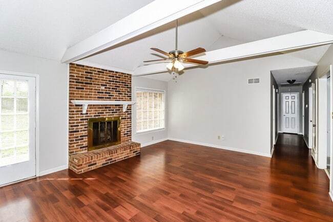 Photo - 8533 Kettering Dr