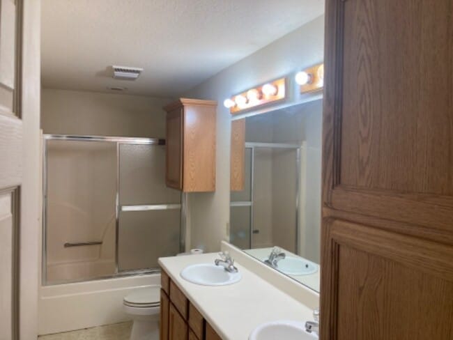 Photo - 1810 Westridge St Unit 2