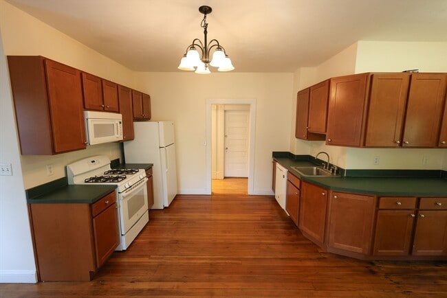 Photo - 72 Grampian Way Unit 2B