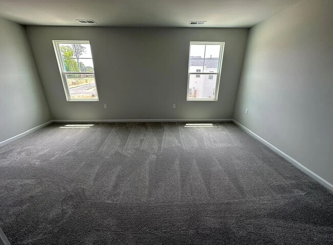 Photo - Room in Townhome on Kasota Ln