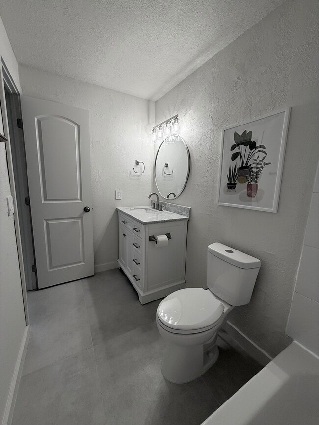 Photo - 2645 Riverland Dr Unit W