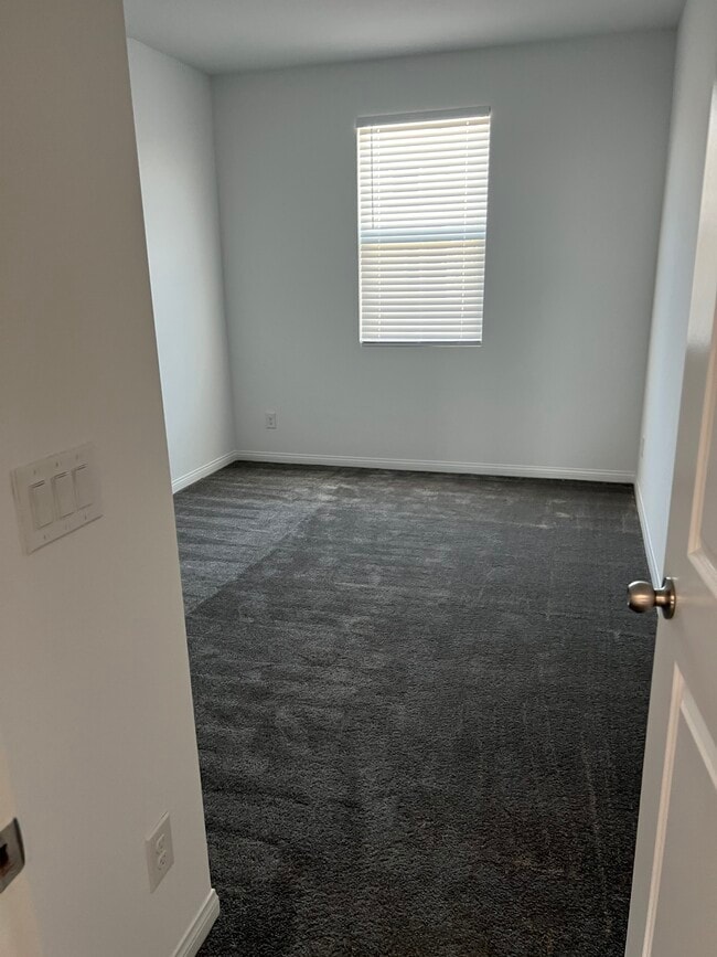 Photo - 1923 Karner Blue Ave