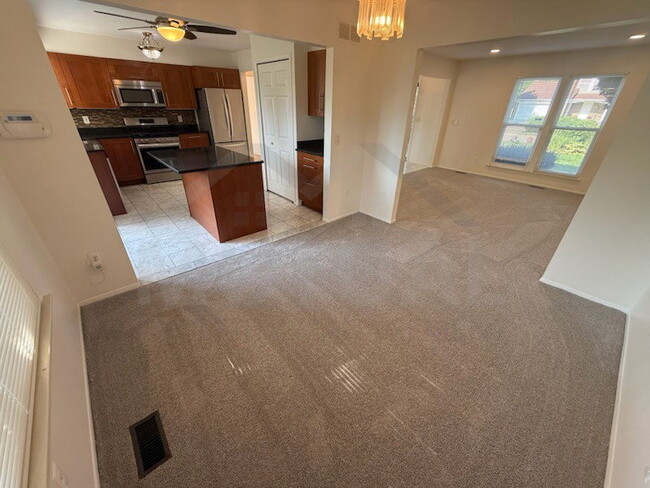 Photo - 28144 Yorktown Rd