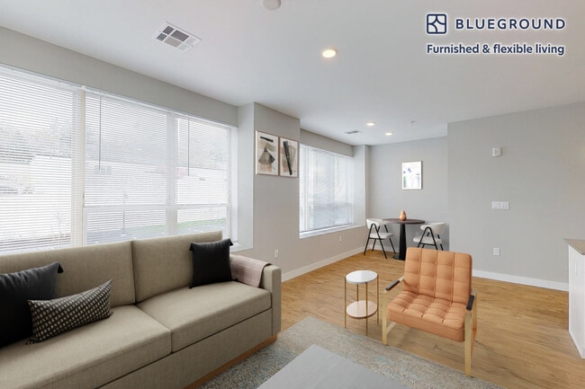 Photo - 861 Broadway Unit FL2-ID3306A