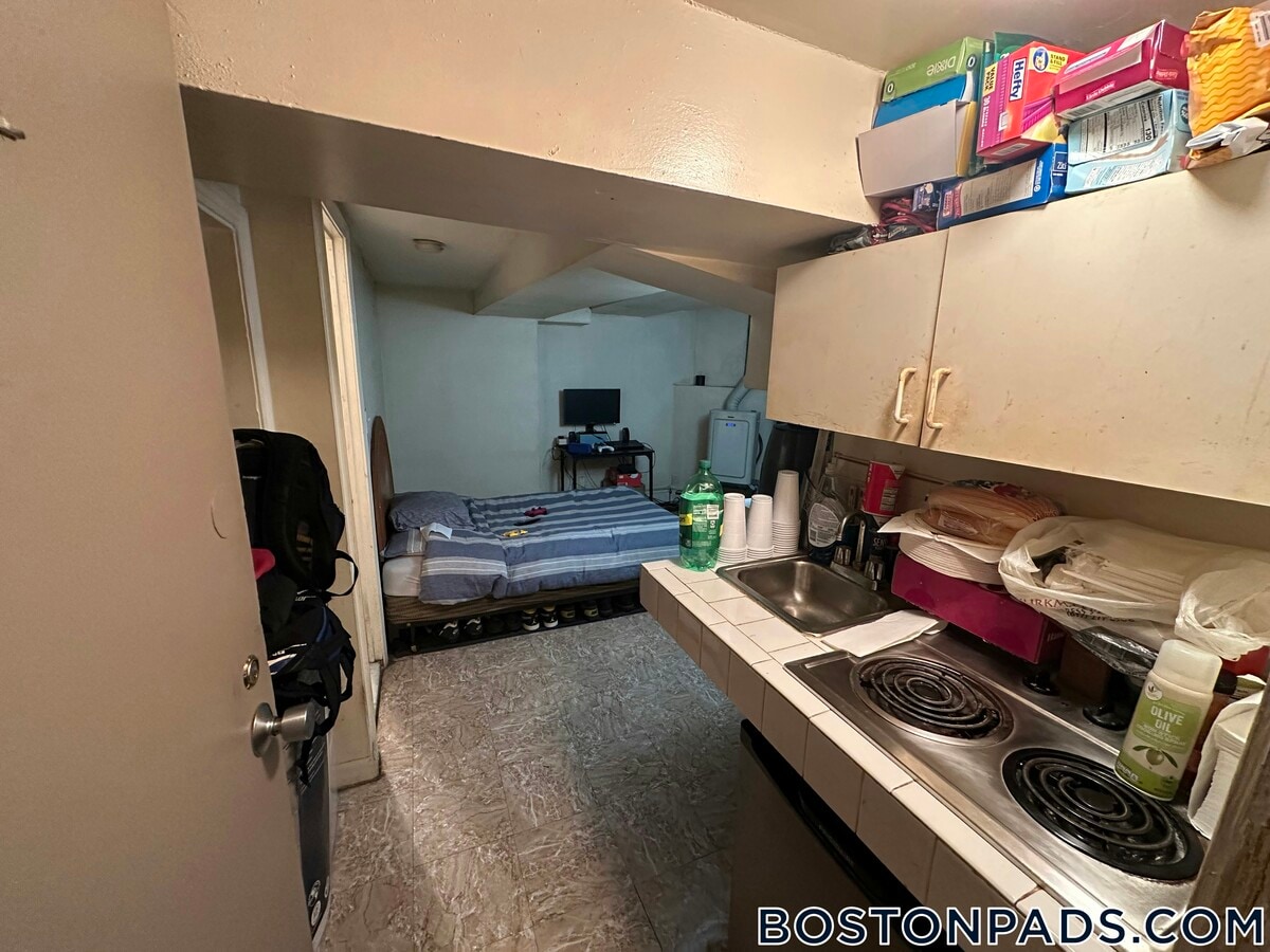 Photo - 53 S Huntington Ave Unit B1