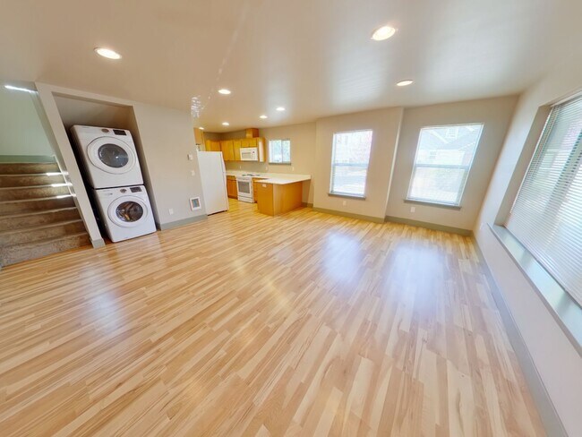 Photo - 576-578 East 15th Alley Unidad 576 East 15th Alley