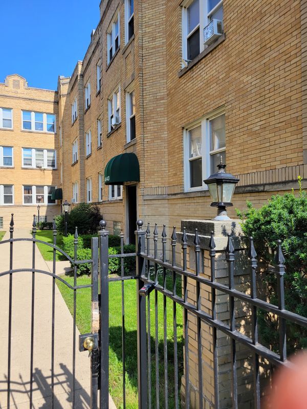 Photo - 4043 N Mozart St