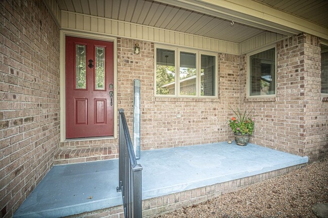 Photo - 8 Ochavo Way