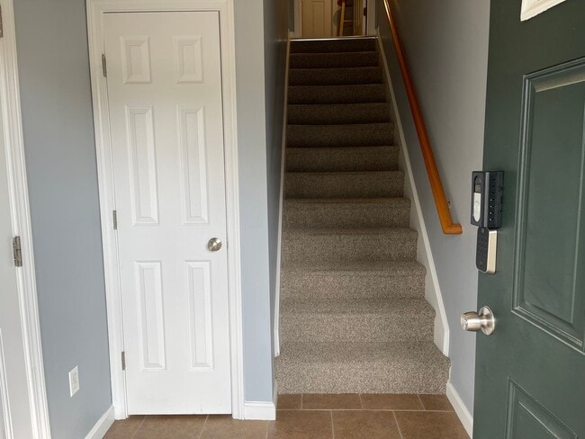 Photo - 21 Merrimac Way