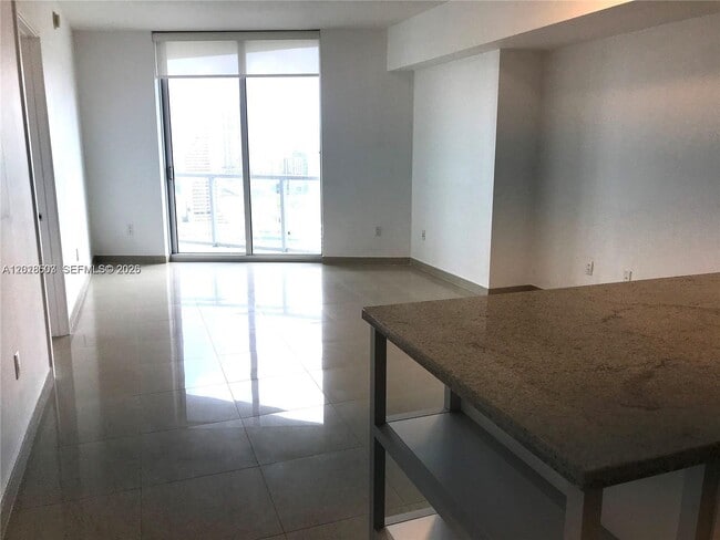 Photo - 185 SW 7th St Unit 2805