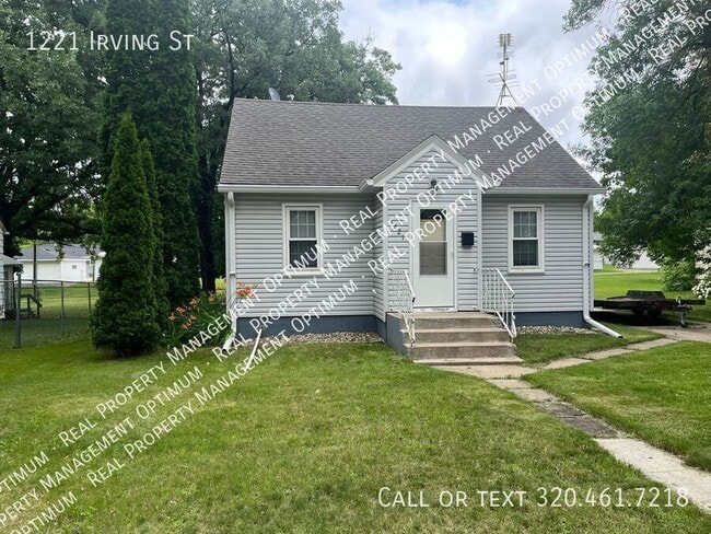 Building Photo - 1221 Irving St