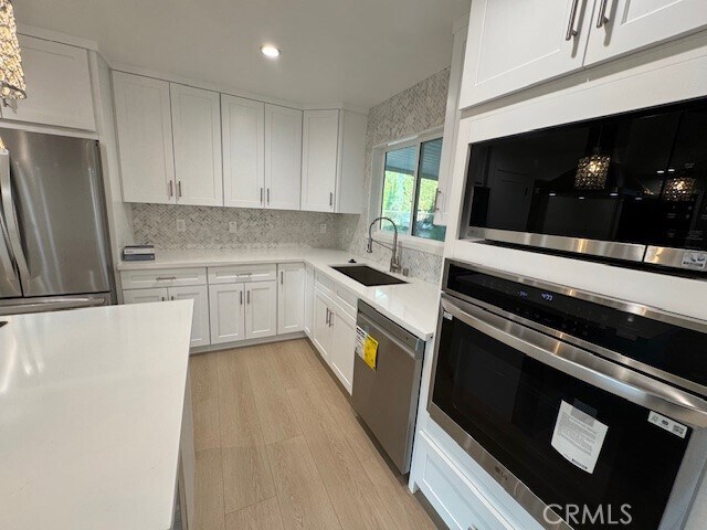 Photo - 10839 Fellows Ave