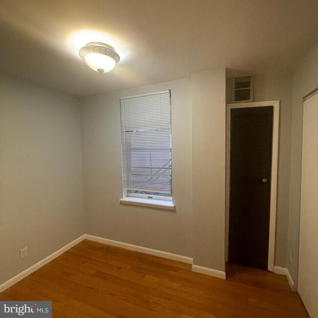 Photo - 764 S 4th St