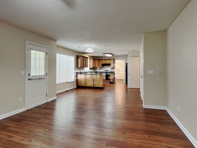 Photo - 6400 Ivystone Dr