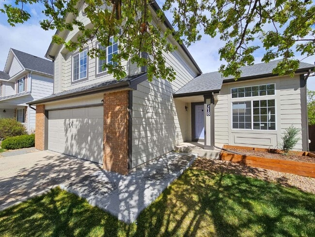 Photo - 718 Fairhaven St