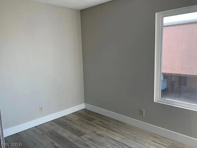Photo - 1501 Living Desert Dr Unidad D