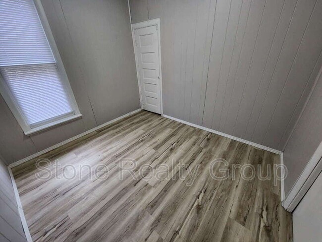 Photo - 820 S 19th St