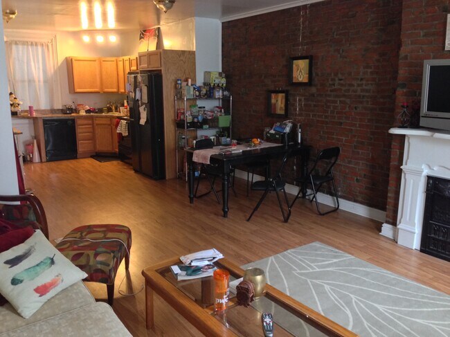 Photo - 147 S 16th St Unit 1