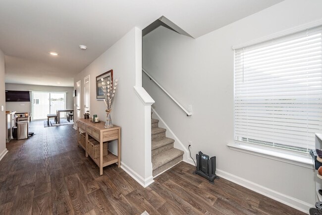 Photo - 3 Bedroom, 2.5 Bathroom Townhome in Carolina Groves - Moncks Corner