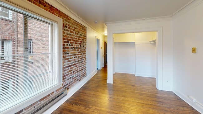 Photo - The Carlton Apartments