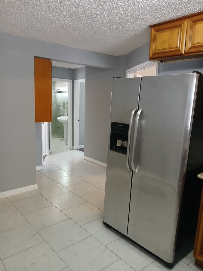 Photo - 5617 Eskridge St Townhome