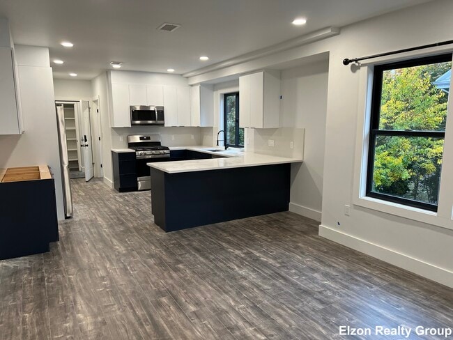 Photo - 42 Radnor Rd