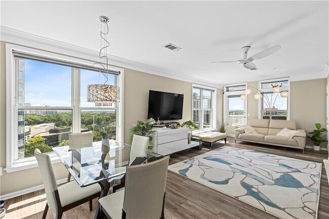 Photo - 3334 Peachtree Rd NE Unit 1606