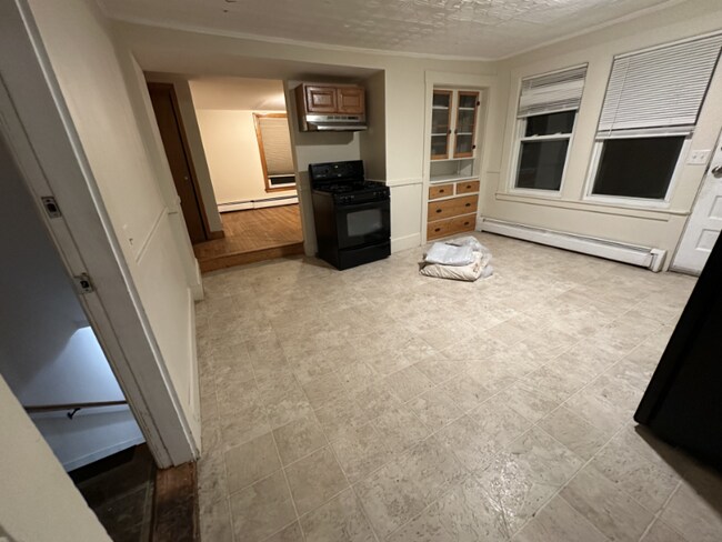 Photo - 36-38-38 Forest St Unit 2