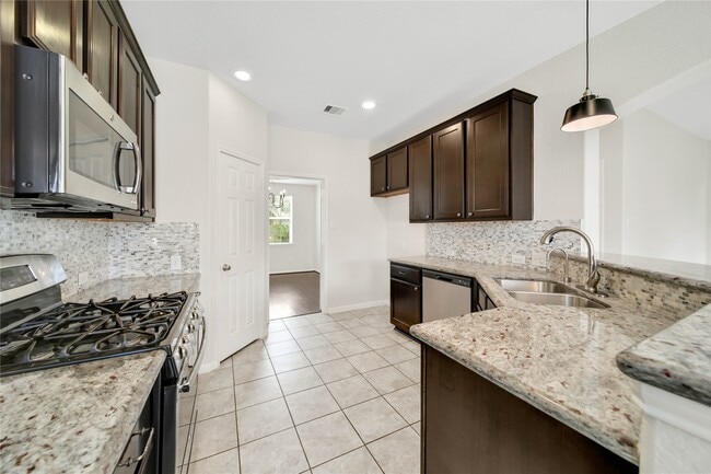 Photo - 3319 Fairmont Hills Ln