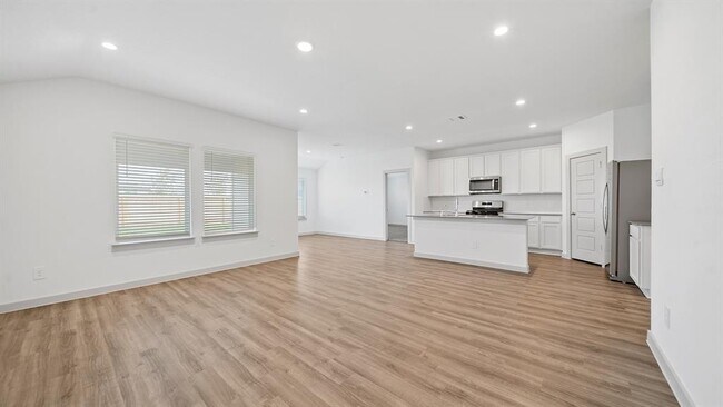 Photo - 407 Cocosa Ct