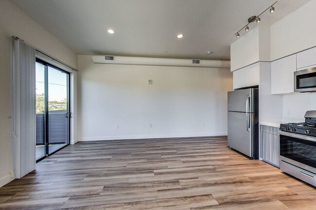 950 Lofts