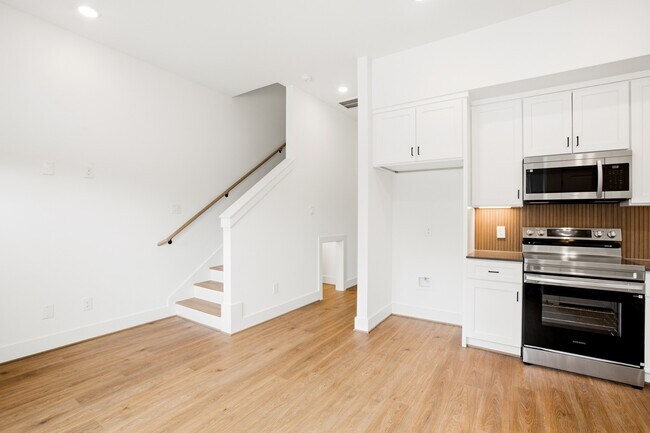Photo - 7841 Sunnyhill St