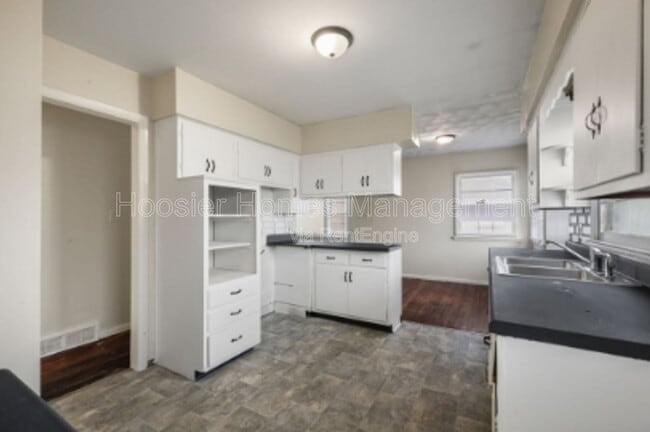 Photo - 3337 Houston St