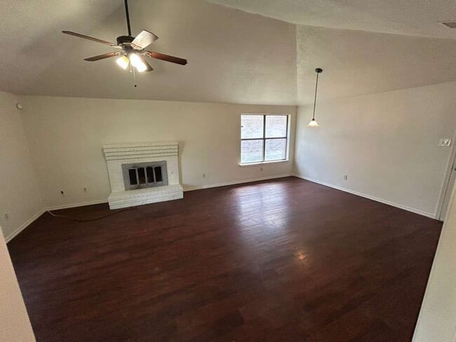 Photo - 11802 James Dr