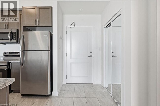 Photo - 101 Shoreview Pl Unit 606