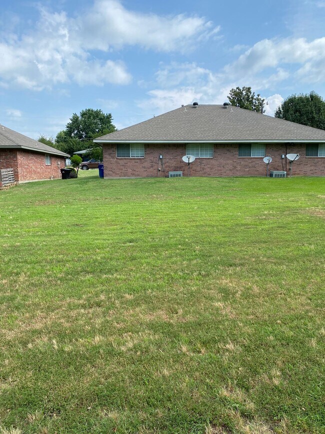 2918 W Parnell St Unit 102
