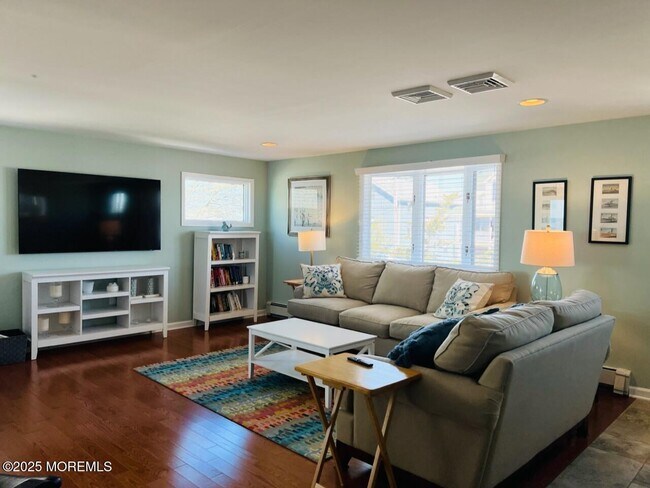 Photo - 245 24th Ave