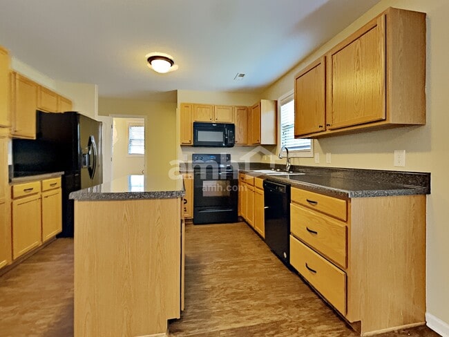 Photo - 7904 Mill Park Ln