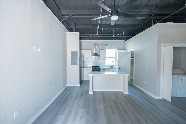 2612 Castle St Unit C