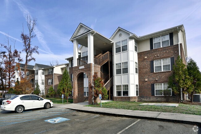 Ivy Ridge Apartments - Ivy Ridge Apartments